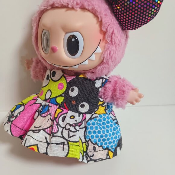 Custom Sanrio Hello Kitty Dress and Metallic Bow Made to fit Labubu - Picture 5 of 6